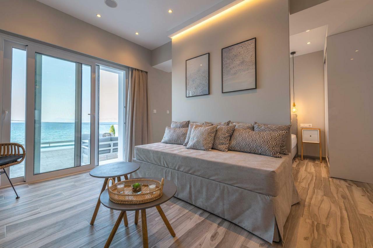 Valtes Luxurious Apartments Букари Екстериор снимка